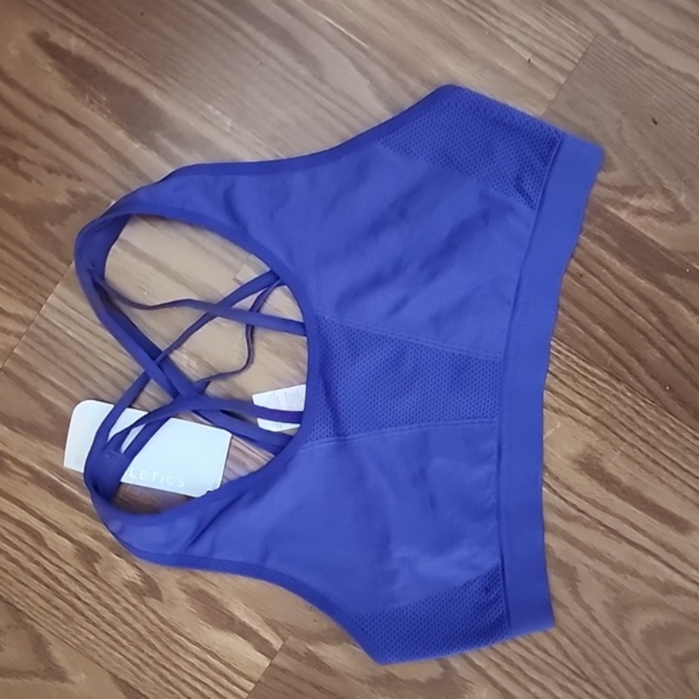 NWT fabletics sports bra med